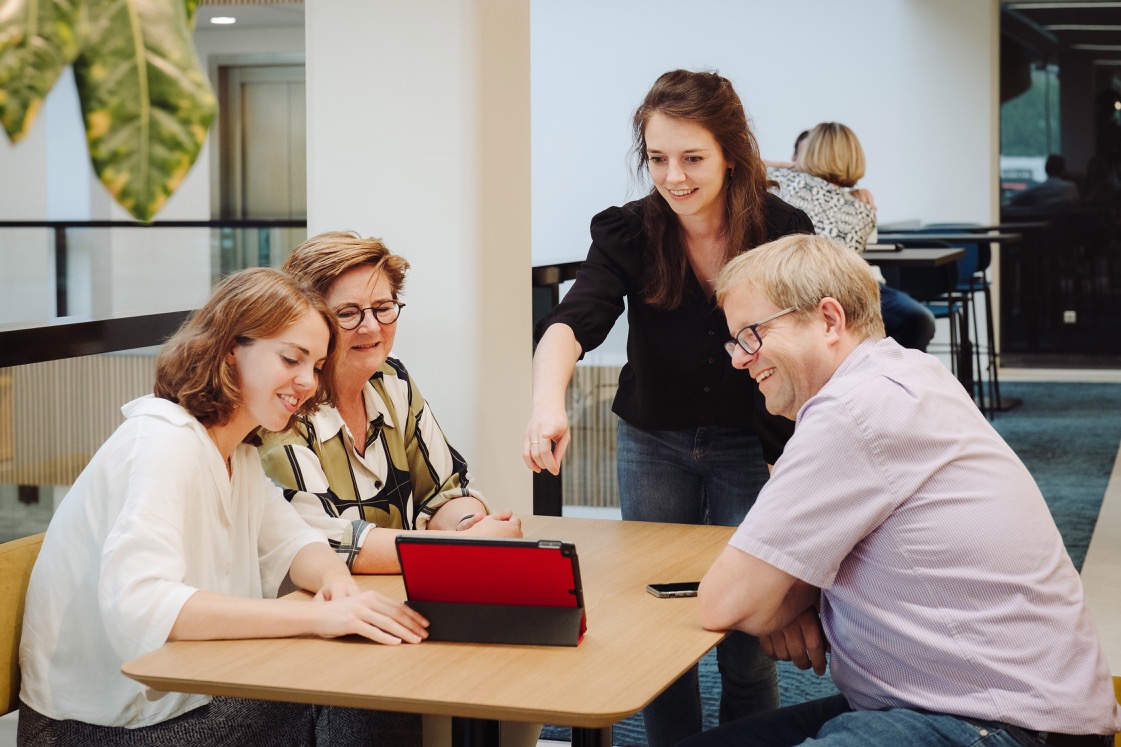 Zorgprofessionals in overleg